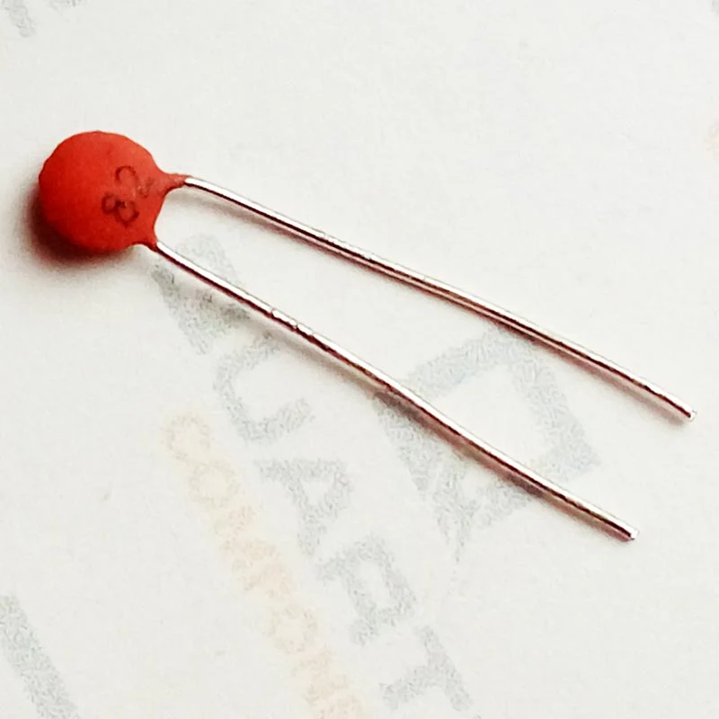 82pF Ceramic Capacitor (Pack of 5) - Image 2