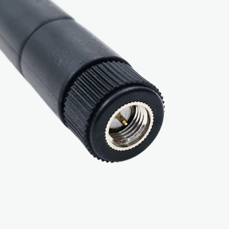 AntennaHome AH1G.107A 868/915MHz 5.0dBi H200 Rubber SMA-J Antenna - Image 3